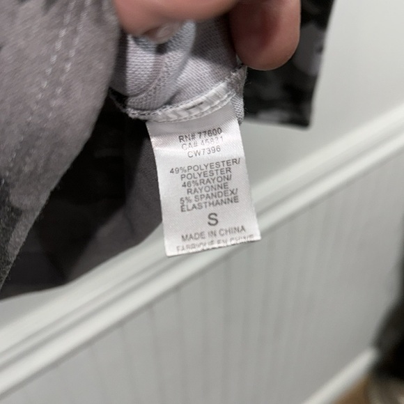 Chaser camo‎  long sleeve shirt gray small stretch camouflage - Picture 4 of 4